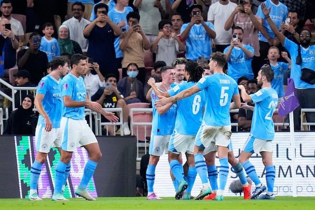 Man City Kerja Keras Bujuk Echeverri Man City Kerja Keras Bujuk Echeverri