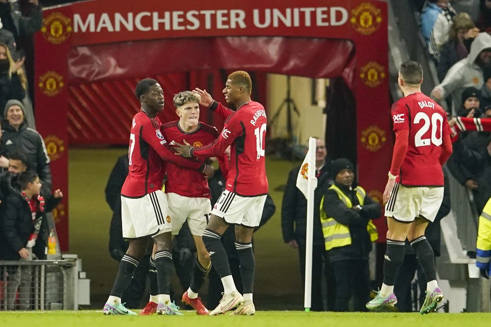 Hasil Manchester United vs Aston Villa: Skor 3-2 Hasil Manchester United vs Aston Villa: Skor 3-2