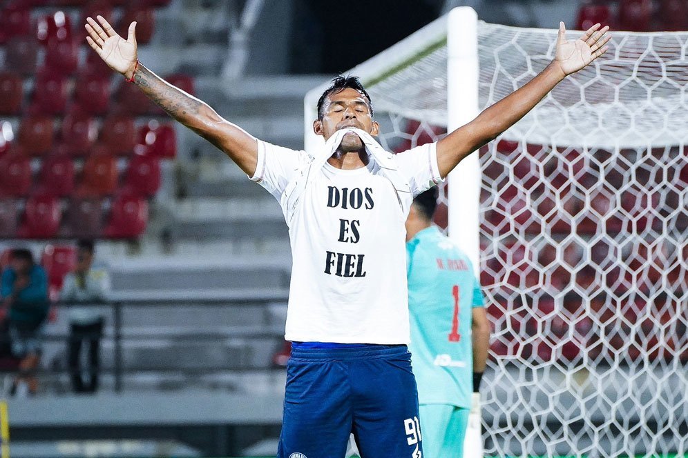 Liburkan Tim, Manajemen Arema FC Harap Kondisi Tim Bisa Lebih Bugar Liburkan Tim, Manajemen Arema FC Harap Kondisi Tim Bisa Lebih Bugar