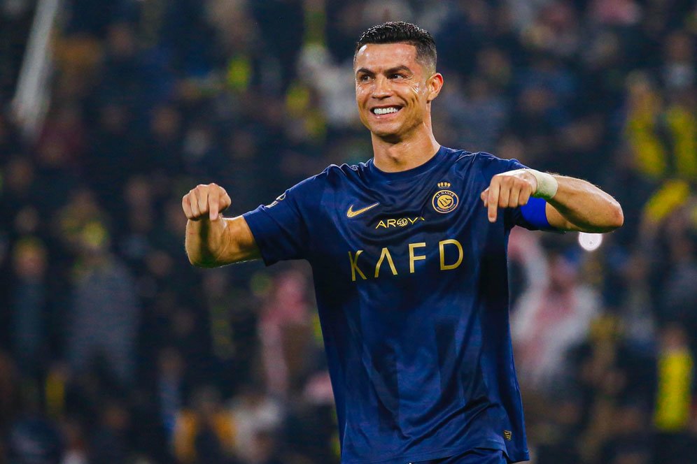 10 Atlet dengan Bayaran Tertinggi Sepanjang Masa: Di Atas Ronaldo dan Messi, ada Michael Jordan 10 Atlet dengan Bayaran Tertinggi Sepanjang Masa: Di Atas Ronaldo dan Messi, ada Michael Jordan