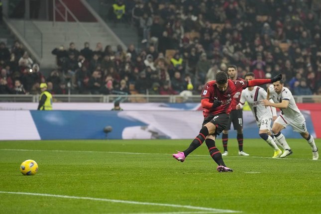 Tiga Penalti di Laga Milan vs Bologna Tiga Penalti di Laga Milan vs Bologna