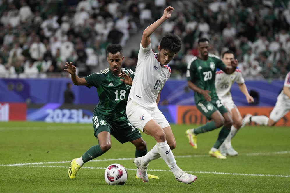Hasil Piala Asia 2023: Seru dan Banyak Gol Dianulir, Thailand Tahan Imbang Arab Saudi Hasil Piala Asia 2023: Seru dan Banyak Gol Dianulir, Thailand Tahan Imbang Arab Saudi