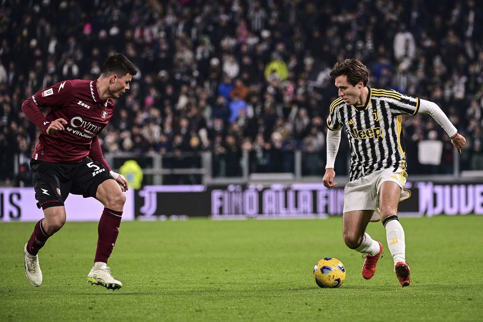 Federico Chiesa Dianjurkan Cabut dari Juventus Federico Chiesa Dianjurkan Cabut dari Juventus