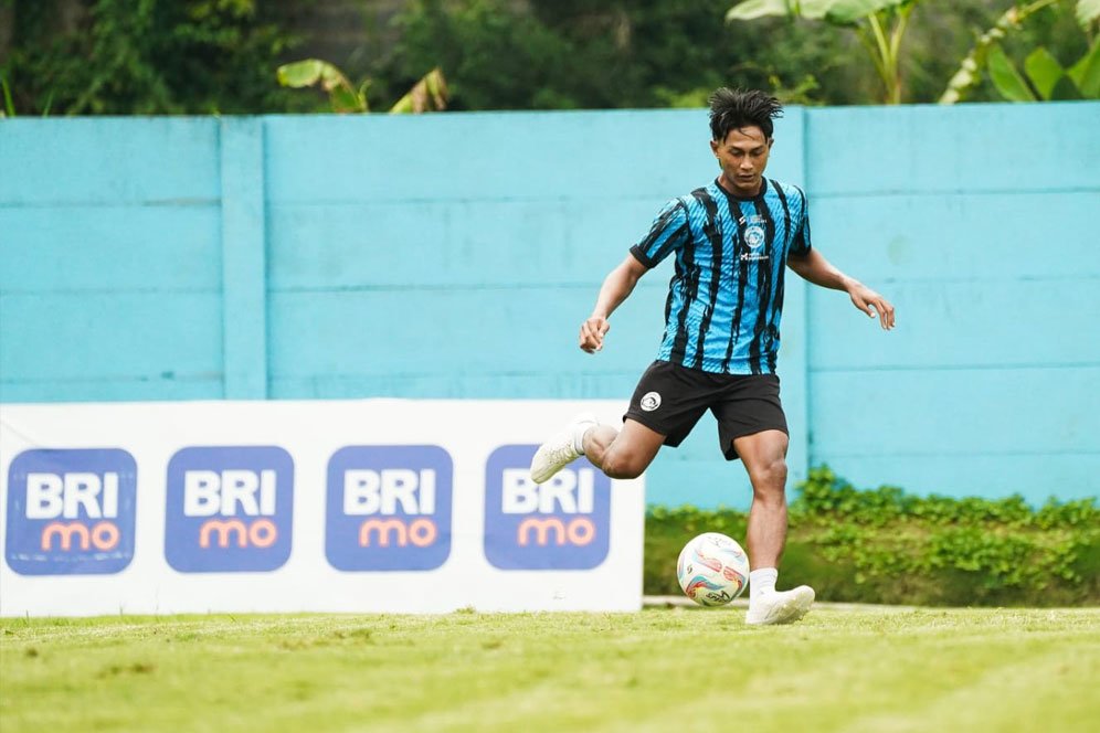 BRI Bantu Klub BRI Liga 1 Tuntaskan Masalah Kronis Infrastruktur