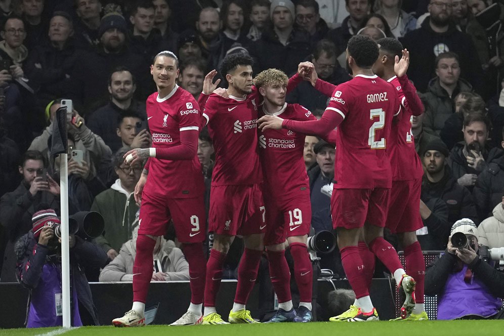 Final Carabao Cup 2023/2024: Stadion Wembley akan Berwarna Biru dan Merah Final Carabao Cup 2023/2024: Stadion Wembley akan Berwarna Biru dan Merah