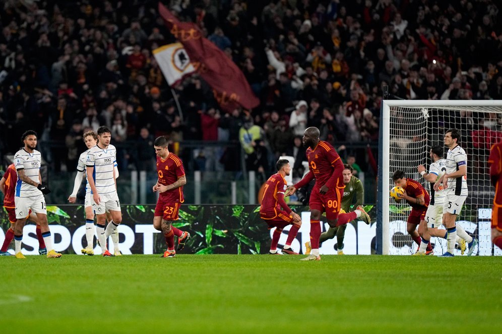 Hasil AS Roma vs Atalanta: Skor 1-1 Hasil AS Roma vs Atalanta: Skor 1-1