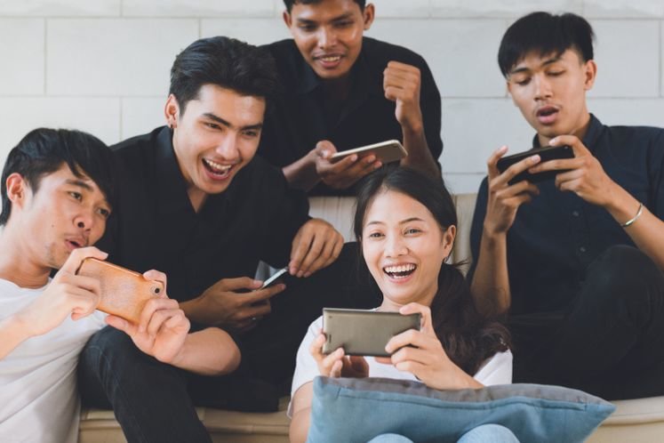 Tips Mabar Bareng Teman-teman di Rumah, Coba Lakuin Dijamin Makin Seru! Tips Mabar Bareng Teman-teman di Rumah, Coba Lakuin Dijamin Makin Seru!