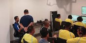 Pelatihan VAR untuk BRI Liga 1: Butuh Pengulangan agar Terbiasa Pelatihan VAR untuk BRI Liga 1: Butuh Pengulangan agar Terbiasa