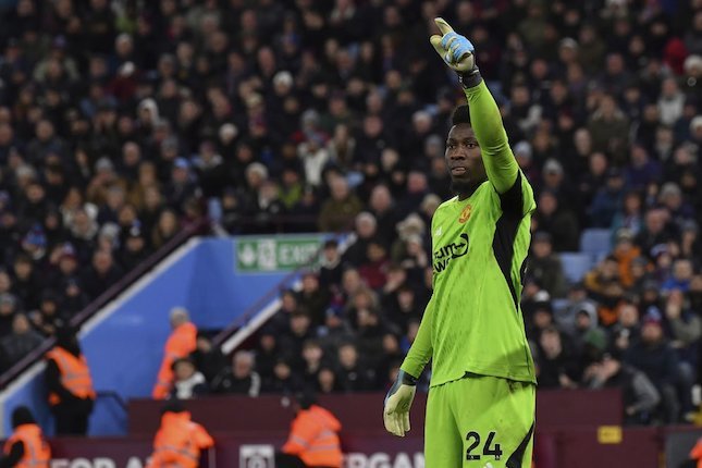Aplikasi Penguasaan Bahasa Andre Onana di Lapangan