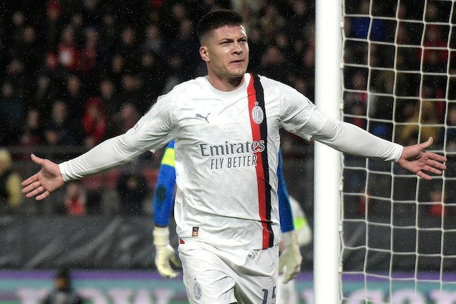 Membandingkan Statistik Olivier Giroud dan Luka Jovic Membandingkan Statistik Olivier Giroud dan Luka Jovic