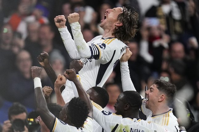 Ingin Pensiun di Madrid Ingin Pensiun di Madrid