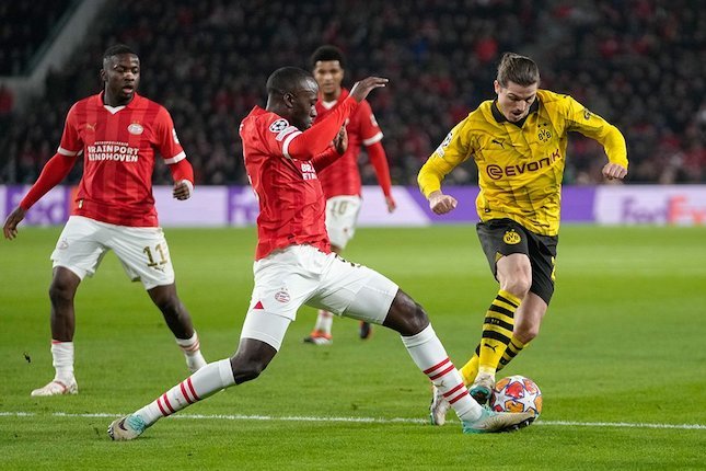 Hasil dan Jadwal Liga Champions - Babak 16 Besar Leg 1 Hasil dan Jadwal Liga Champions - Babak 16 Besar Leg 1