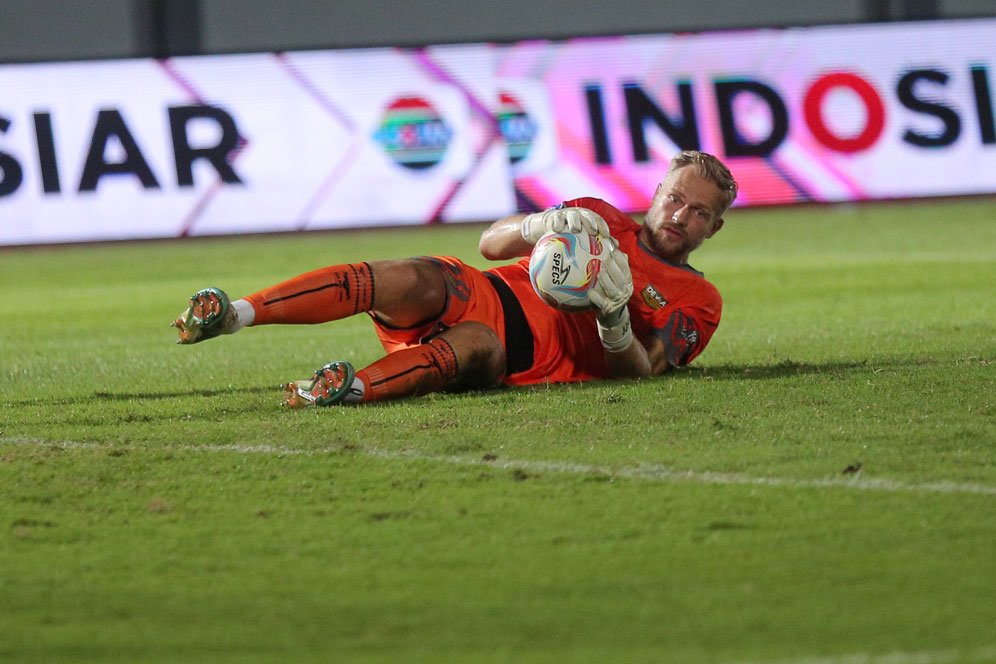 Sonny Stevens & Kiper-kiper Pencetak Gol dari Situasi Corner: Ada Alisson & Schmeichel Juga Sonny Stevens & Kiper-kiper Pencetak Gol dari Situasi Corner: Ada Alisson & Schmeichel Juga