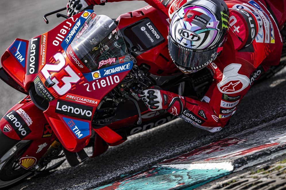 Bos Ducati Sebut 'The Real Enea Bastianini' Telah Kembali, Terbukti dari Hasil Tes Sepang Bos Ducati Sebut 'The Real Enea Bastianini' Telah Kembali, Terbukti dari Hasil Tes Sepang
