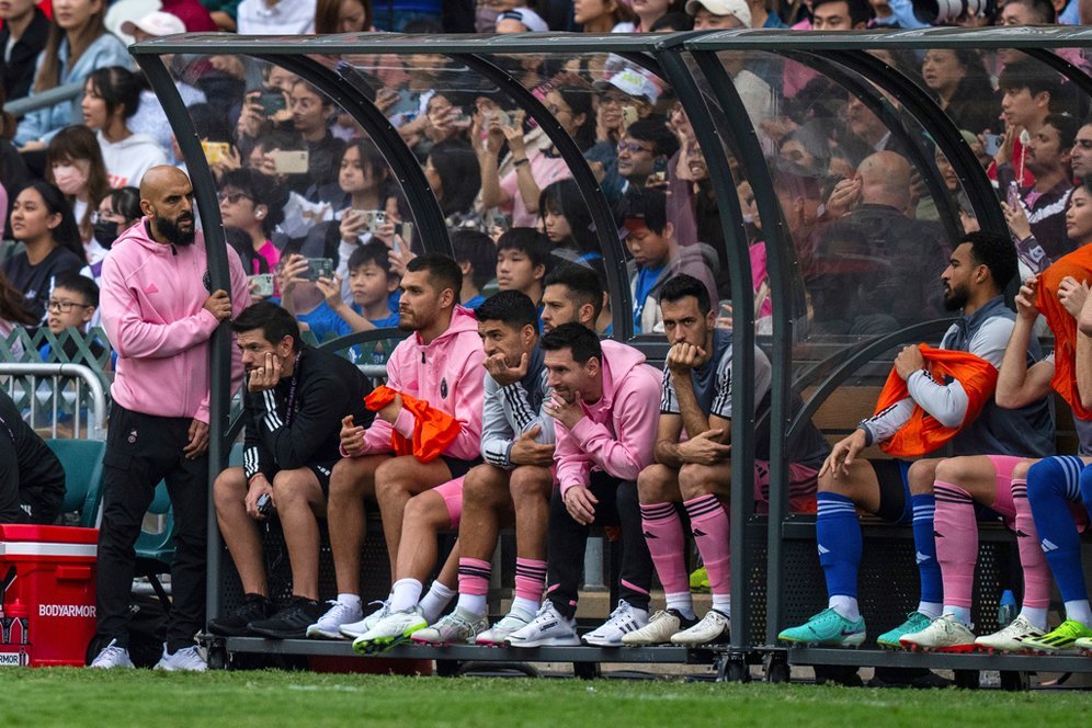 Buka Suara Usai Dicemooh Fans di Hong Kong, Lionel Messi: Saya Sungguh Ingin Bermain, tapi... Buka Suara Usai Dicemooh Fans di Hong Kong, Lionel Messi: Saya Sungguh Ingin Bermain, tapi...