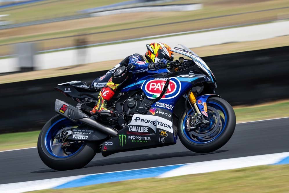Hujan, Andrea Locatelli dan Si Kembar Lowes Kuasai FP1 WorldSBK Australia 2024 Hujan, Andrea Locatelli dan Si Kembar Lowes Kuasai FP1 WorldSBK Australia 2024
