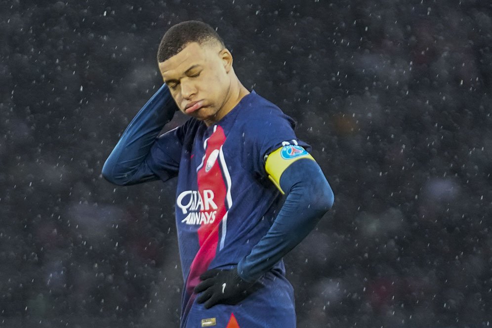 Presiden Prancis Undang Kylian Mbappe dan Bos PSG Makan Malam: Bukan Bahas Transfer, tapi Hubungan Palestina-Israel Presiden Prancis Undang Kylian Mbappe dan Bos PSG Makan Malam: Bukan Bahas Transfer, tapi Hubungan Palestina-Israel