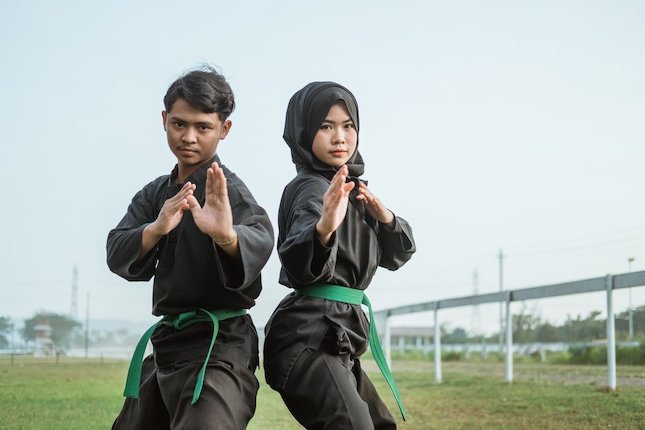 1. Teknik Kuda-Kuda 1. Teknik Kuda-Kuda