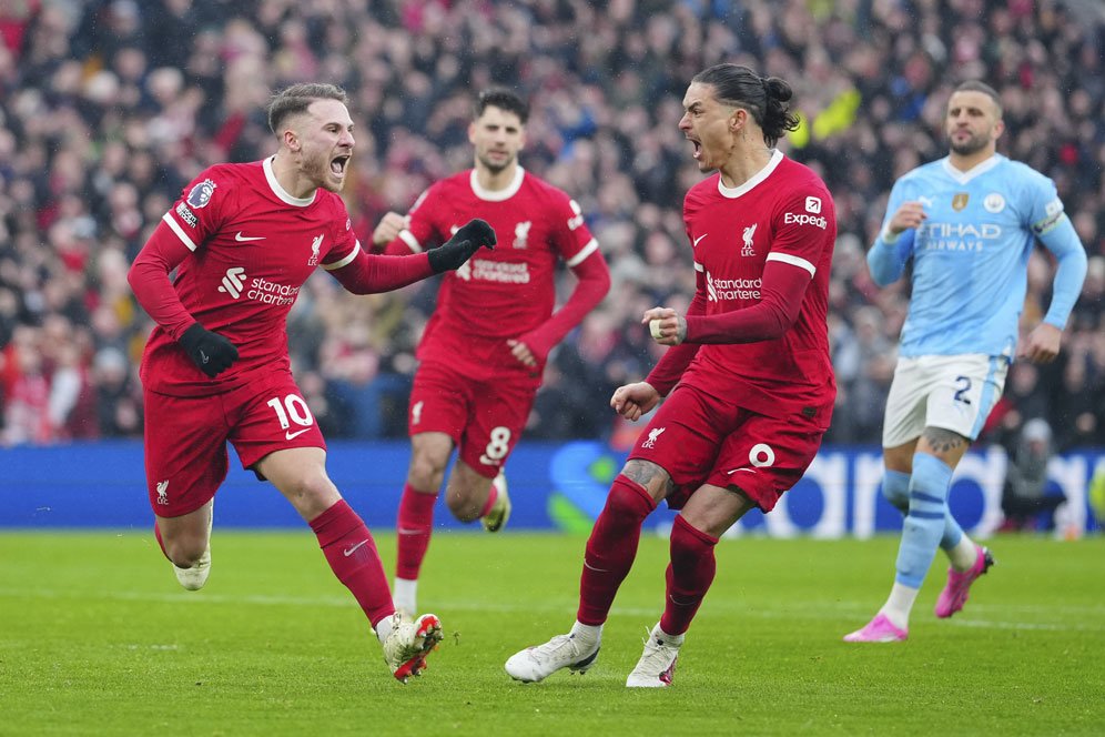 Rapor Liverpool Usai Seri Lawan Man City: Van Dijk Monster, Mac Allister & Endo Jempol, Salah Melempem Rapor Liverpool Usai Seri Lawan Man City: Van Dijk Monster, Mac Allister & Endo Jempol, Salah Melempem
