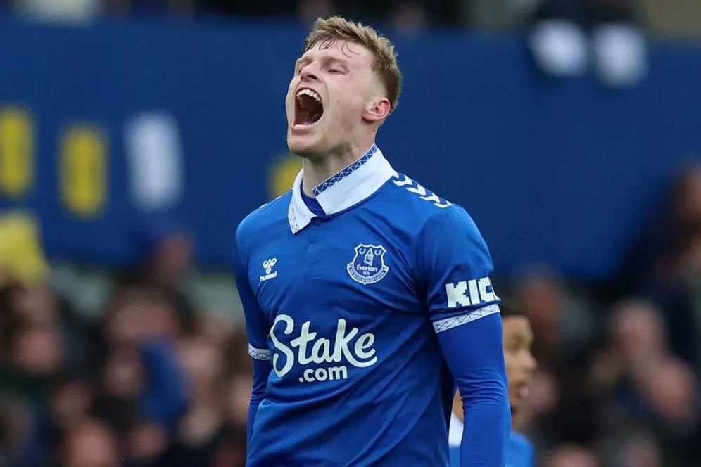 Liverpool Coba Tikung Transfer Jarrad Branthwaite ke MU? Liverpool Coba Tikung Transfer Jarrad Branthwaite ke MU?