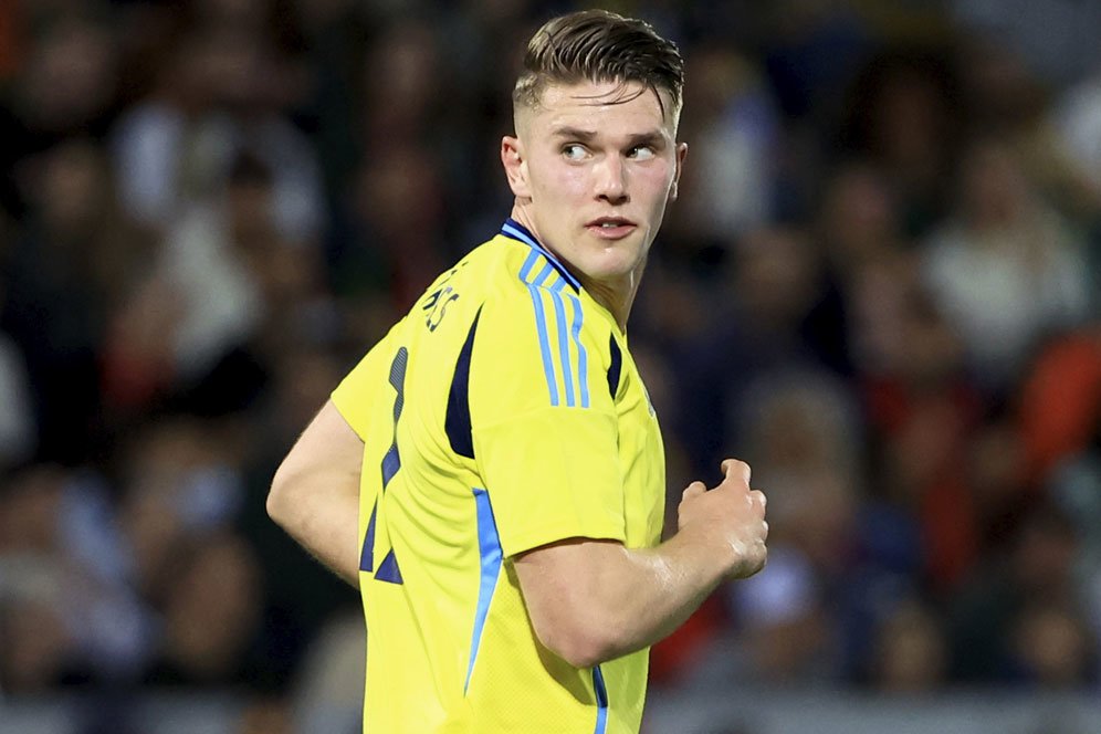 Gagal Dapat Osimhen, Chelsea Kini Incar Bomber Tajam Timnas Swedia Ini