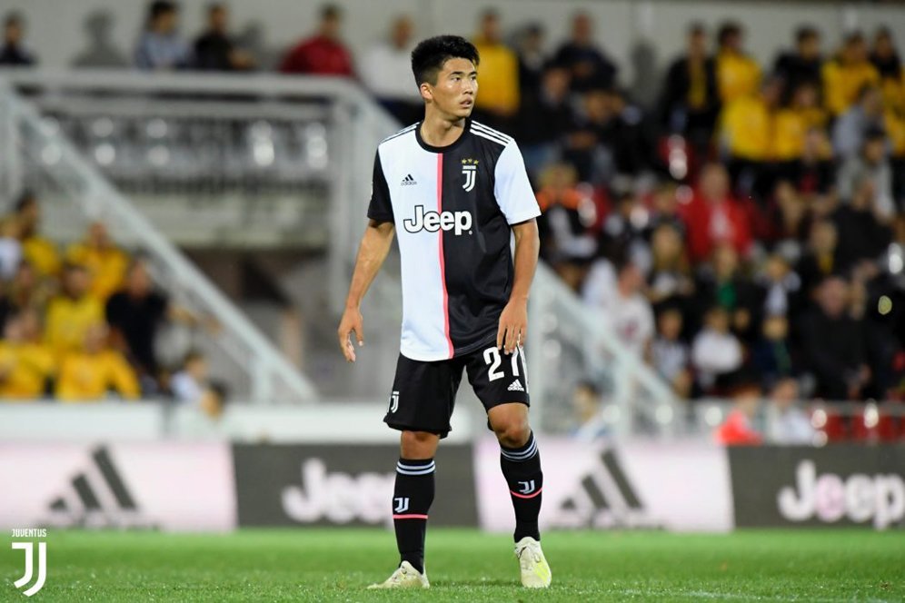 Sempat Gabung Juventus Lalu Hilang Bak Ditelan Bumi, Apa Kabar Han Kwang-song Si Cristiano Ronaldo dari Korea Utara? Sempat Gabung Juventus Lalu Hilang Bak Ditelan Bumi, Apa Kabar Han Kwang-song Si Cristiano Ronaldo dari Korea Utara?