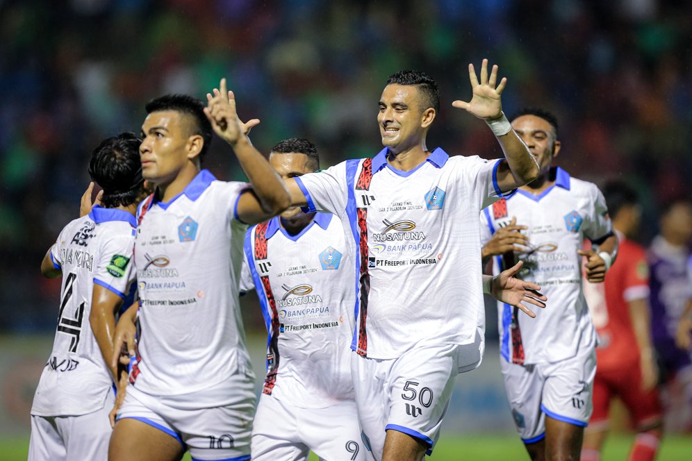 Ngeri! Setelah Juara Liga 2, PSBS Biak Langsung Pasang Target Juara Liga 1 Musim Depan Ngeri! Setelah Juara Liga 2, PSBS Biak Langsung Pasang Target Juara Liga 1 Musim Depan