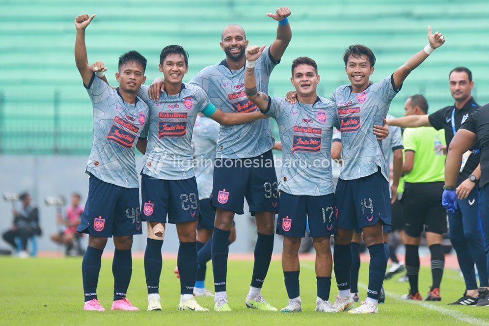 Kiat PSIS Semarang Bangkit dari Krisis dan Raih 4 Besar: Janjikan Bonus ke Pemain!