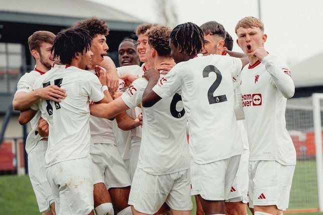 Manchester United U-18 Sedang Bagus-Bagusnya Manchester United U-18 Sedang Bagus-Bagusnya