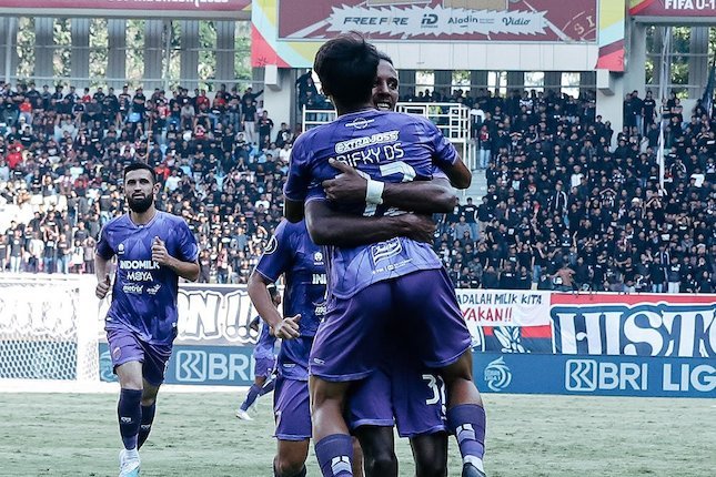Persita Keluar dari Zona Degradasi Persita Keluar dari Zona Degradasi