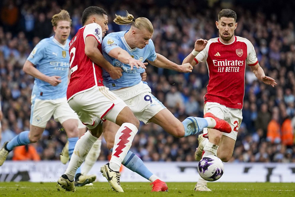 Man City Selalu Cetak Gol dalam 57 Laga Kandang Beruntun ... Sampai Akhirnya Ketemu Arsenal Man City Selalu Cetak Gol dalam 57 Laga Kandang Beruntun ... Sampai Akhirnya Ketemu Arsenal