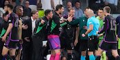 Balasan Keras Wasit Szymon Marciniak untuk Protes Hansi Flick: Komentar Bodoh