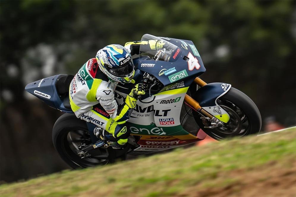 Hasil Race 1 MotoE Jerman 2024: Hector Garzo Kalahkan Alessandro Zaccone Hasil Race 1 MotoE Jerman 2024: Hector Garzo Kalahkan Alessandro Zaccone