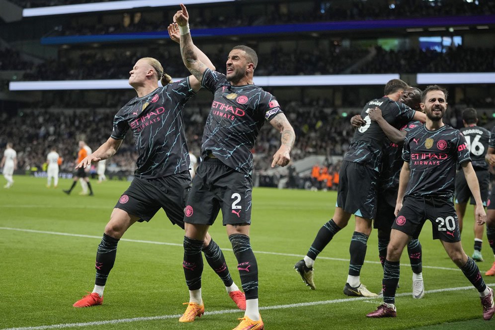 Guardiola Ingatkan Skuad Man City, Juara Tidak Akan Semudah Itu! Guardiola Ingatkan Skuad Man City, Juara Tidak Akan Semudah Itu!