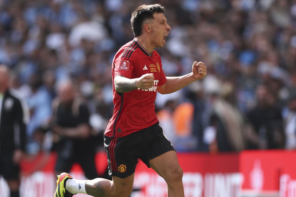 Performa Kurang Memuaskan, Lisandro Martinez Janji Bakal Bangkit di Musim 2024/2025 Performa Kurang Memuaskan, Lisandro Martinez Janji Bakal Bangkit di Musim 2024/2025