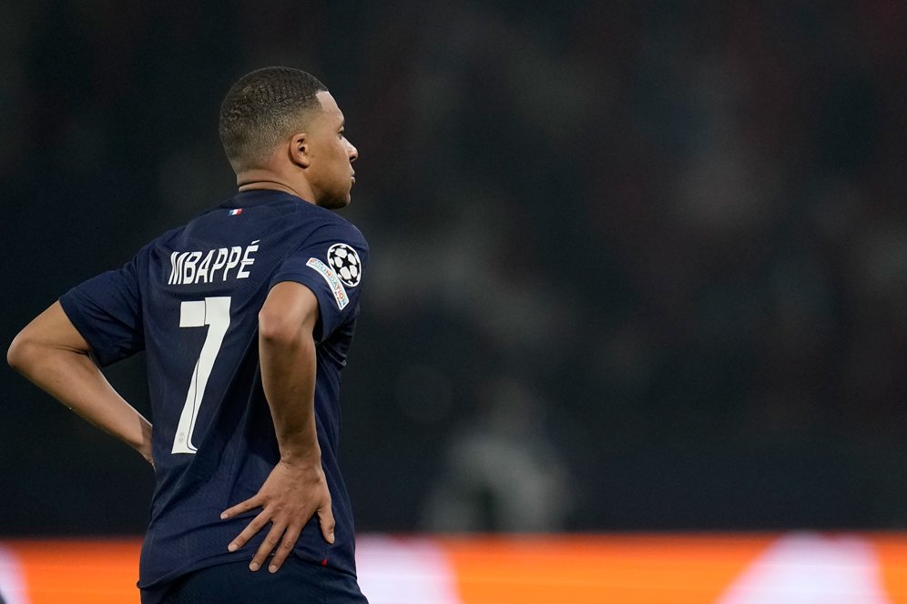 Kylian Mbappe Sedih PSG Tersingkir dari Liga Champions Kylian Mbappe Sedih PSG Tersingkir dari Liga Champions