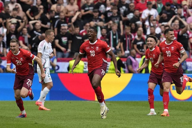 Hungaria Main Buruk di Babak Pertama Hungaria Main Buruk di Babak Pertama