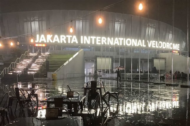 Malamnya Bola! Malamnya Bola!