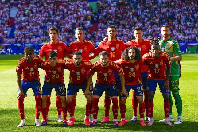 Prediksi Starting XI Spanyol vs Inggris
