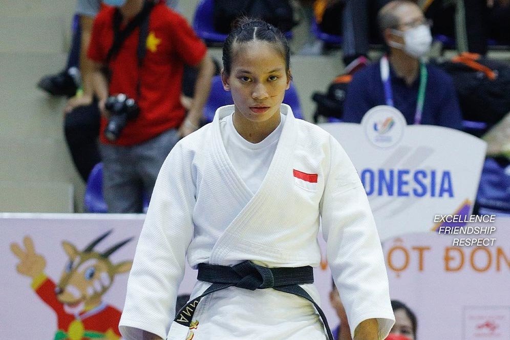 Maryam March Maharani Jadi Pembawa Bendera Indonesia di Upacara Pembukaan Olimpiade Paris 2024 Maryam March Maharani Jadi Pembawa Bendera Indonesia di Upacara Pembukaan Olimpiade Paris 2024