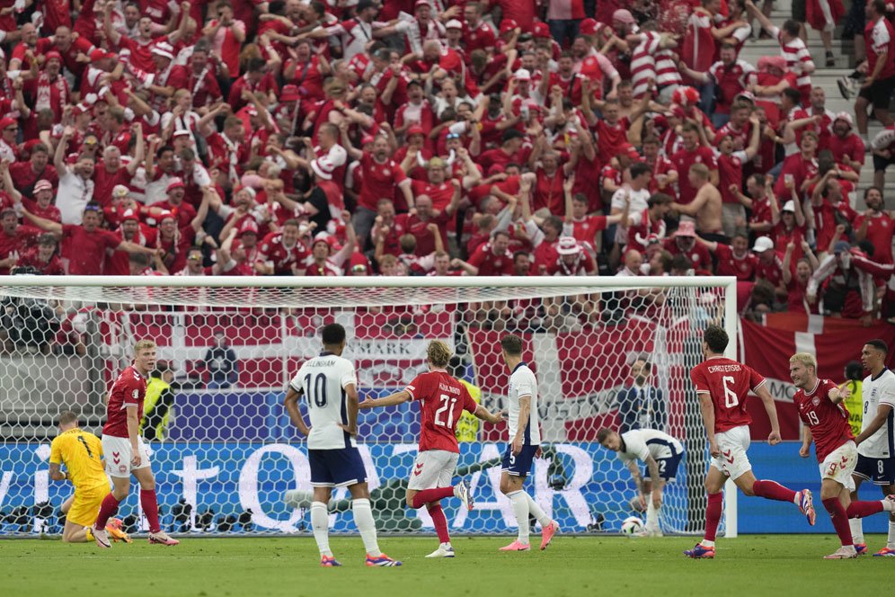 Hasil Euro 2024 Denmark vs Inggris: Skor 1-1 Hasil Euro 2024 Denmark vs Inggris: Skor 1-1