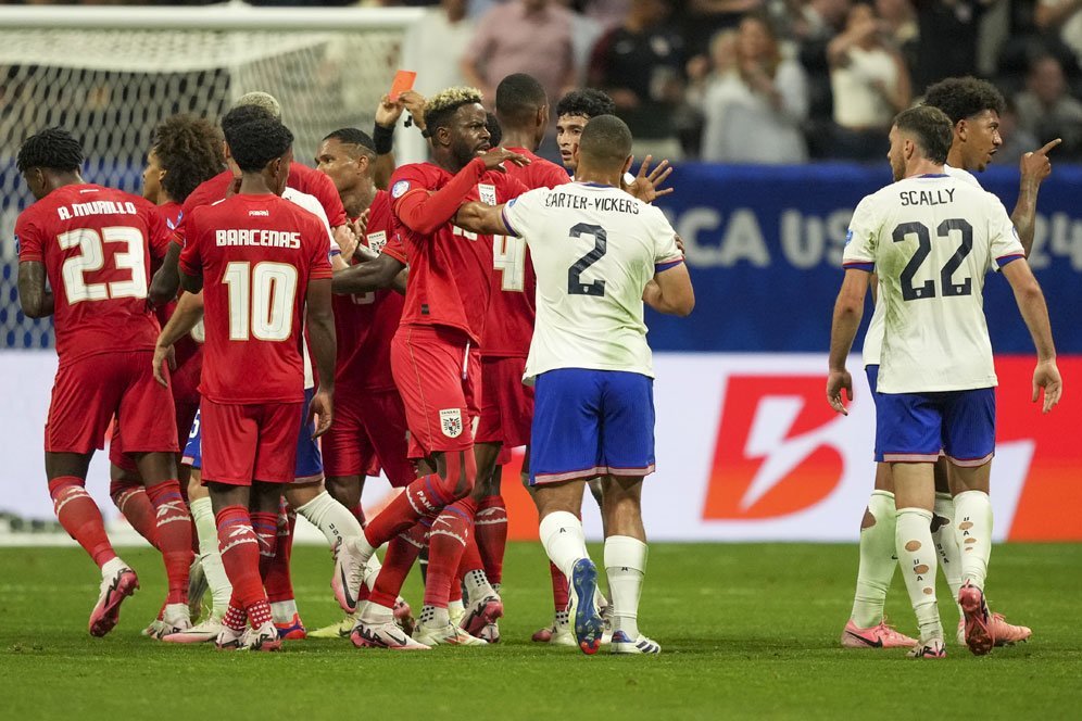 Hasil Copa America 2024: Diwarnai 2 Kartu Merah, Tuan Rumah Amerika Serikat Dipermalukan Panama Hasil Copa America 2024: Diwarnai 2 Kartu Merah, Tuan Rumah Amerika Serikat Dipermalukan Panama