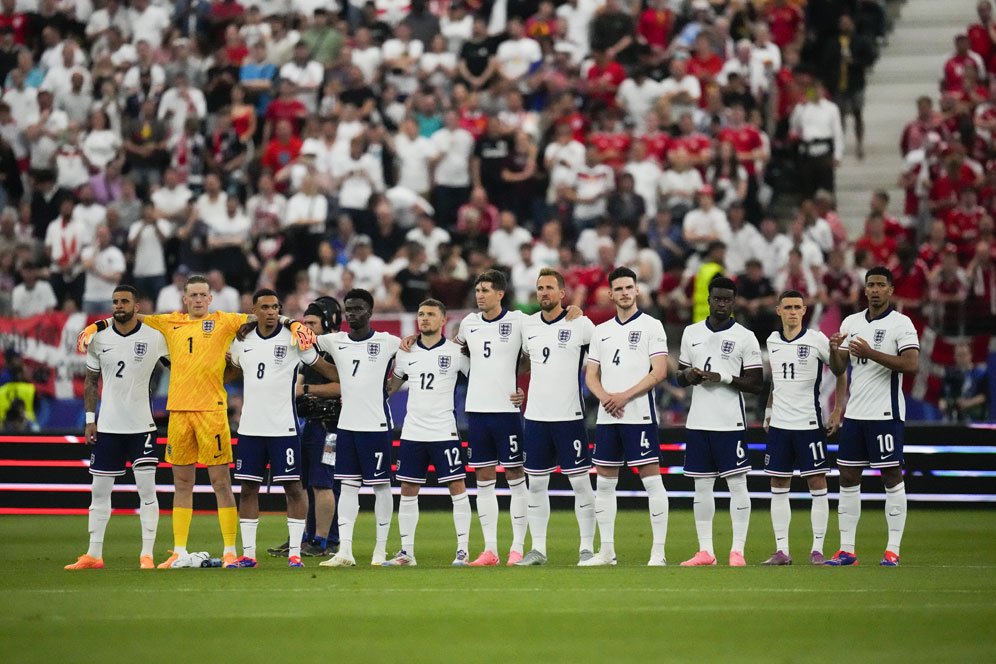 5 Pelajaran Denmark vs Inggris di Euro 2024: Favorit Juara Cuma Ilusi? Dilema Trent Alexander-Arnold 5 Pelajaran Denmark vs Inggris di Euro 2024: Favorit Juara Cuma Ilusi? Dilema Trent Alexander-Arnold