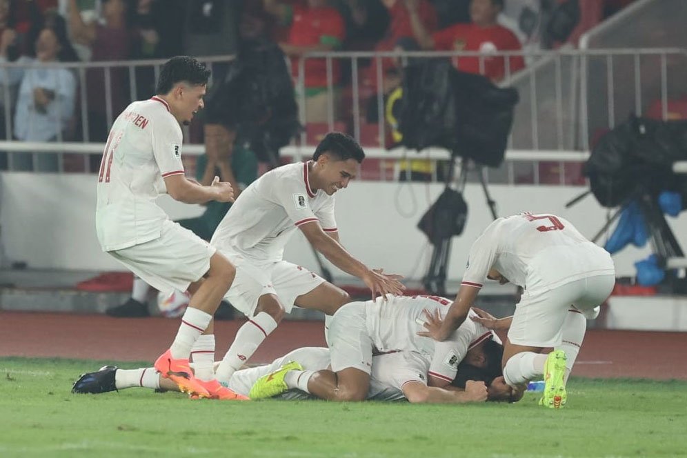 Momen-momen Menarik Indonesia vs Filipina: Gol Perdana Thom Haye, Verdonk Nyaris Nyekor, Ridho Siuuu! Momen-momen Menarik Indonesia vs Filipina: Gol Perdana Thom Haye, Verdonk Nyaris Nyekor, Ridho Siuuu!