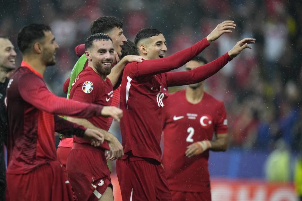5 Pemain Timnas Turki yang Bisa Pulangkan Belanda dari Euro 2024 5 Pemain Timnas Turki yang Bisa Pulangkan Belanda dari Euro 2024