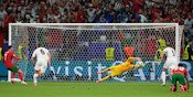Cuma 2 Kiper yang Pernah Gagalkan Penalti Lionel Messi & Cristiano Ronaldo, Siapa Mereka? Cuma 2 Kiper yang Pernah Gagalkan Penalti Lionel Messi & Cristiano Ronaldo, Siapa Mereka?