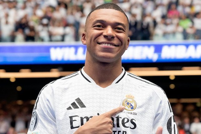 Kylian Mbappe Starter Kylian Mbappe Starter