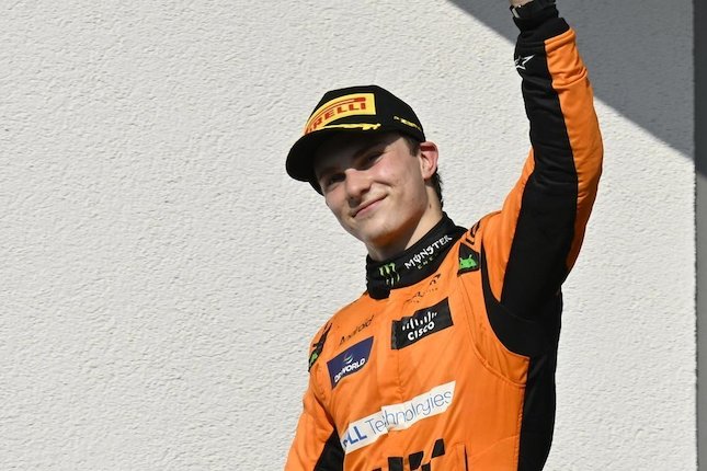 Saling Menghormati demi Pahami Alasan McLaren Saling Menghormati demi Pahami Alasan McLaren
