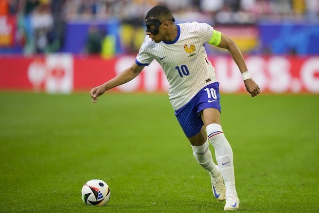 Beban Berat di Pundak Kylian Mbappe Beban Berat di Pundak Kylian Mbappe