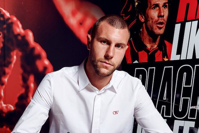 Ini Masalah Lama di Milan Ini Masalah Lama di Milan